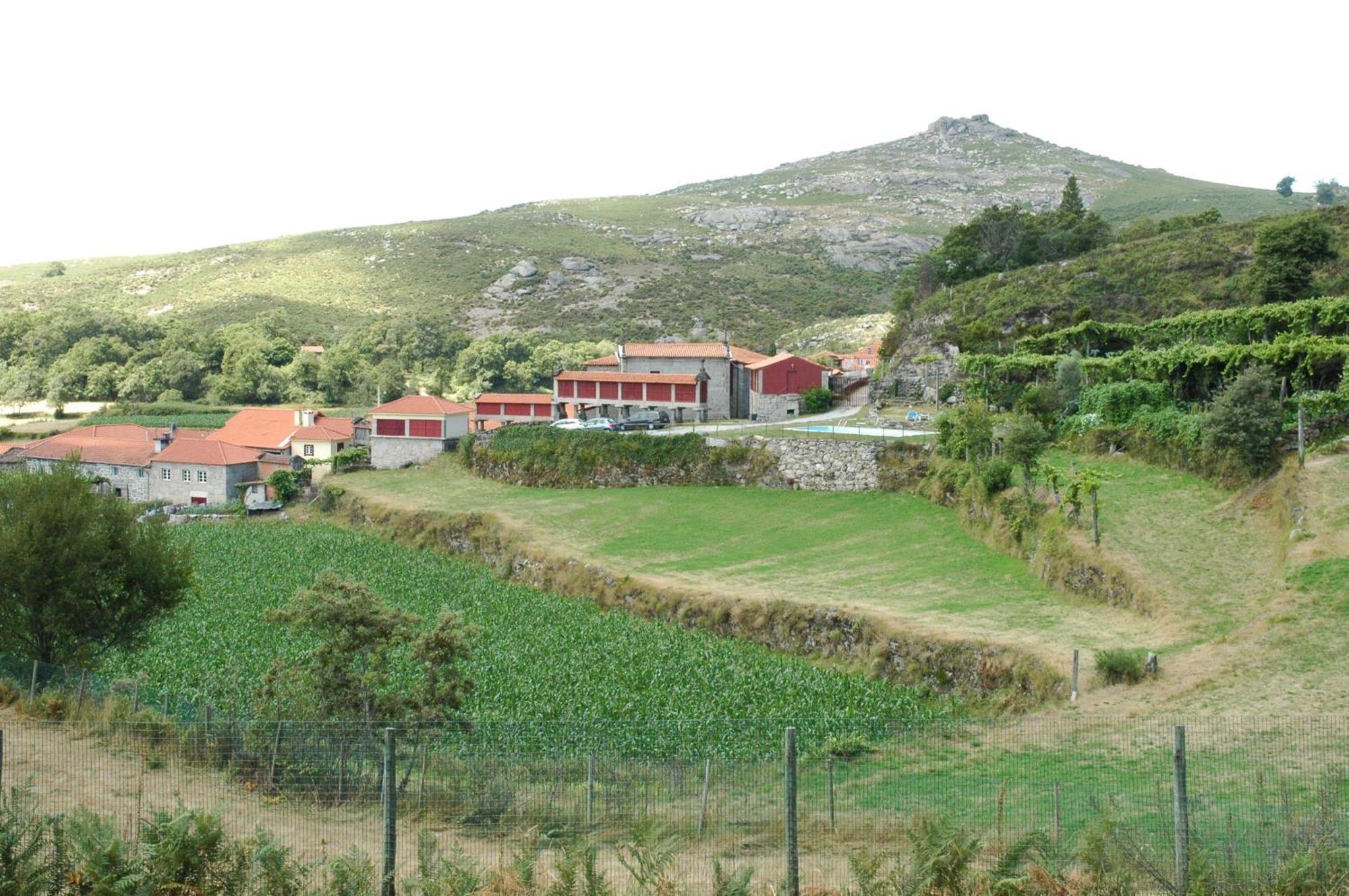 בית הארחה טראס דה בורו 	Casa De Campo Monte Abades מראה חיצוני תמונה